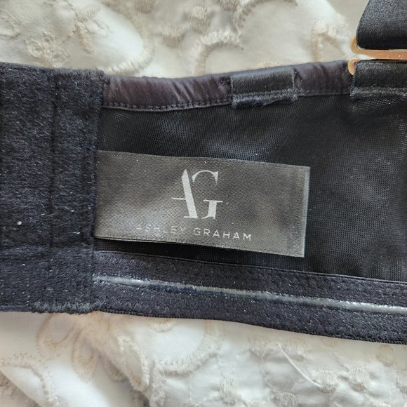 Ashley Graham ❤️🔥 halter bra 42DD - Picture 15 of 15